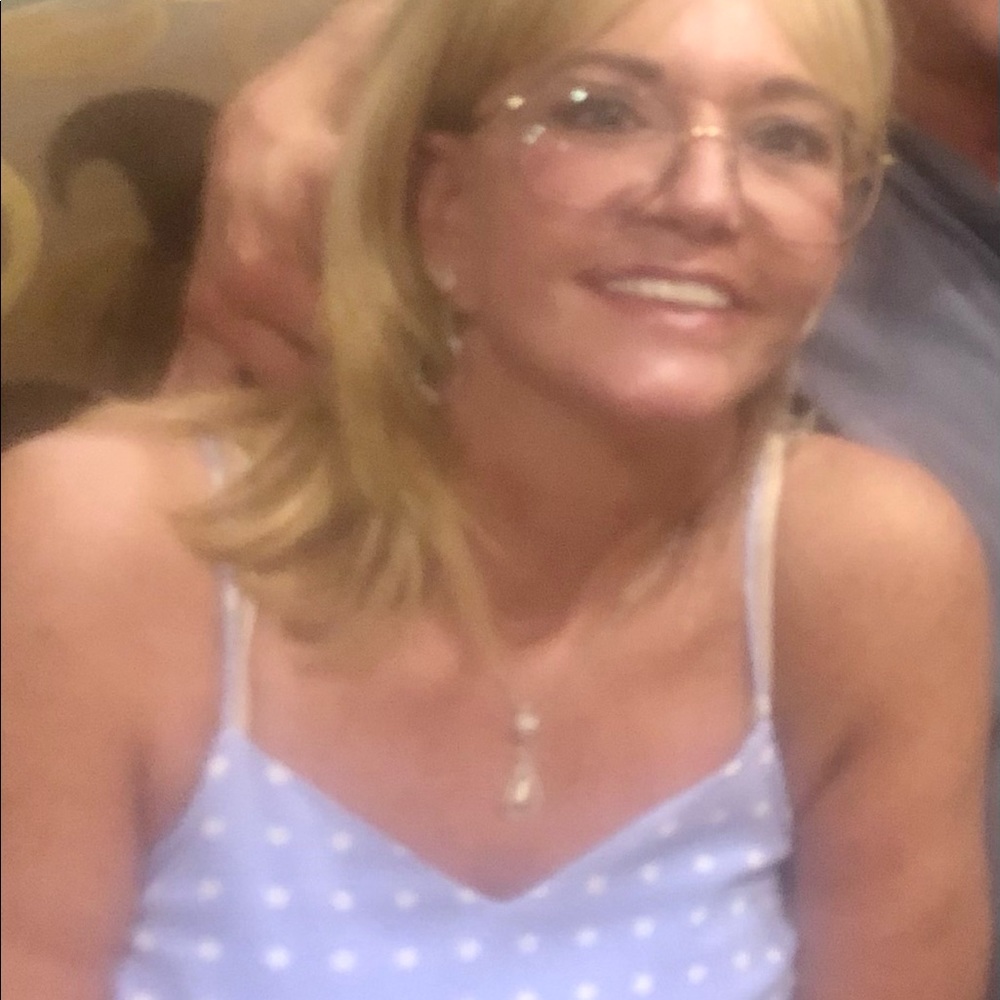 Meet your Posher, Jenny